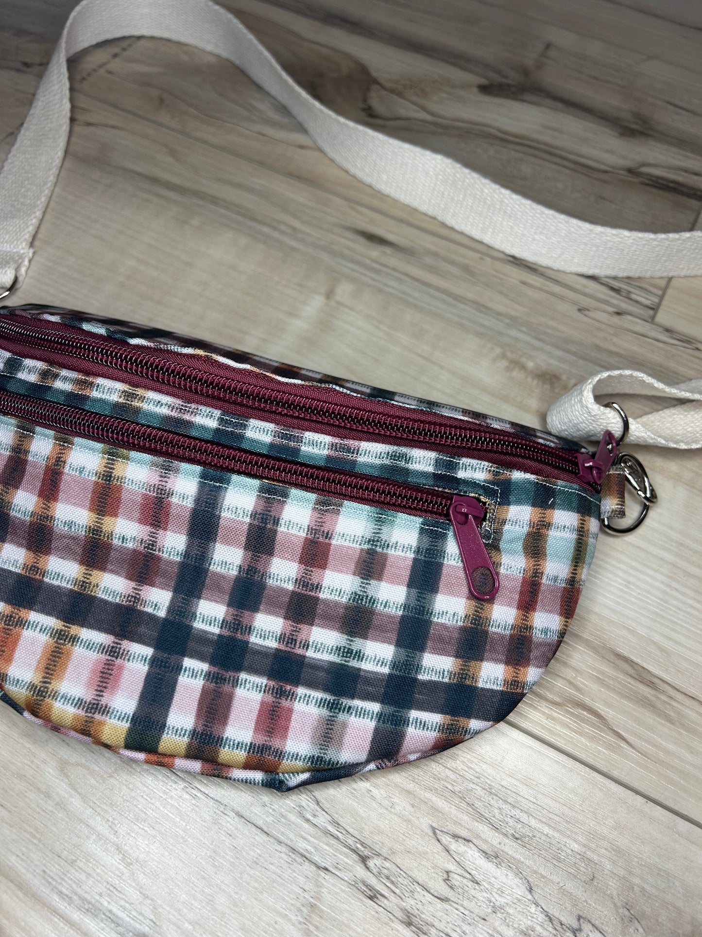 Small Plaid Bag (no codes)