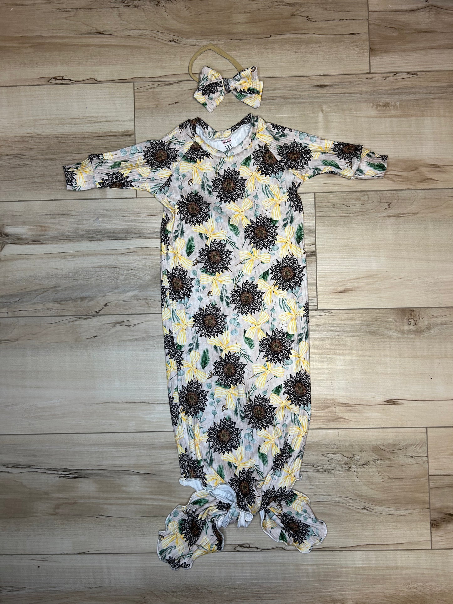 0-3m Gown & Talia Bow